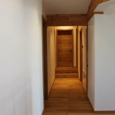 Resler's Blockhaus Guest house
