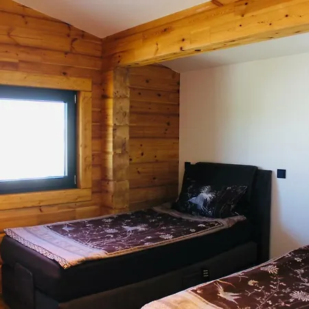 Resler's Blockhaus Guest house